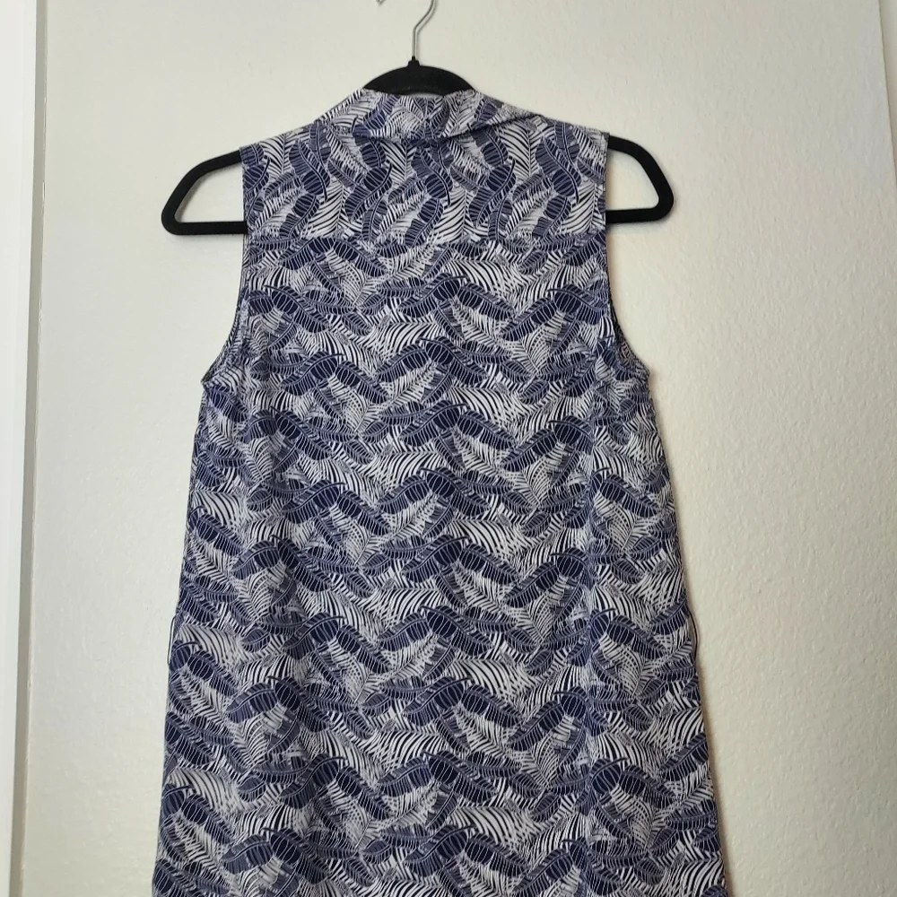 EQUIPMENT Tegan Sleeveless Silk Shirt Dress in Leaf Print Small S
